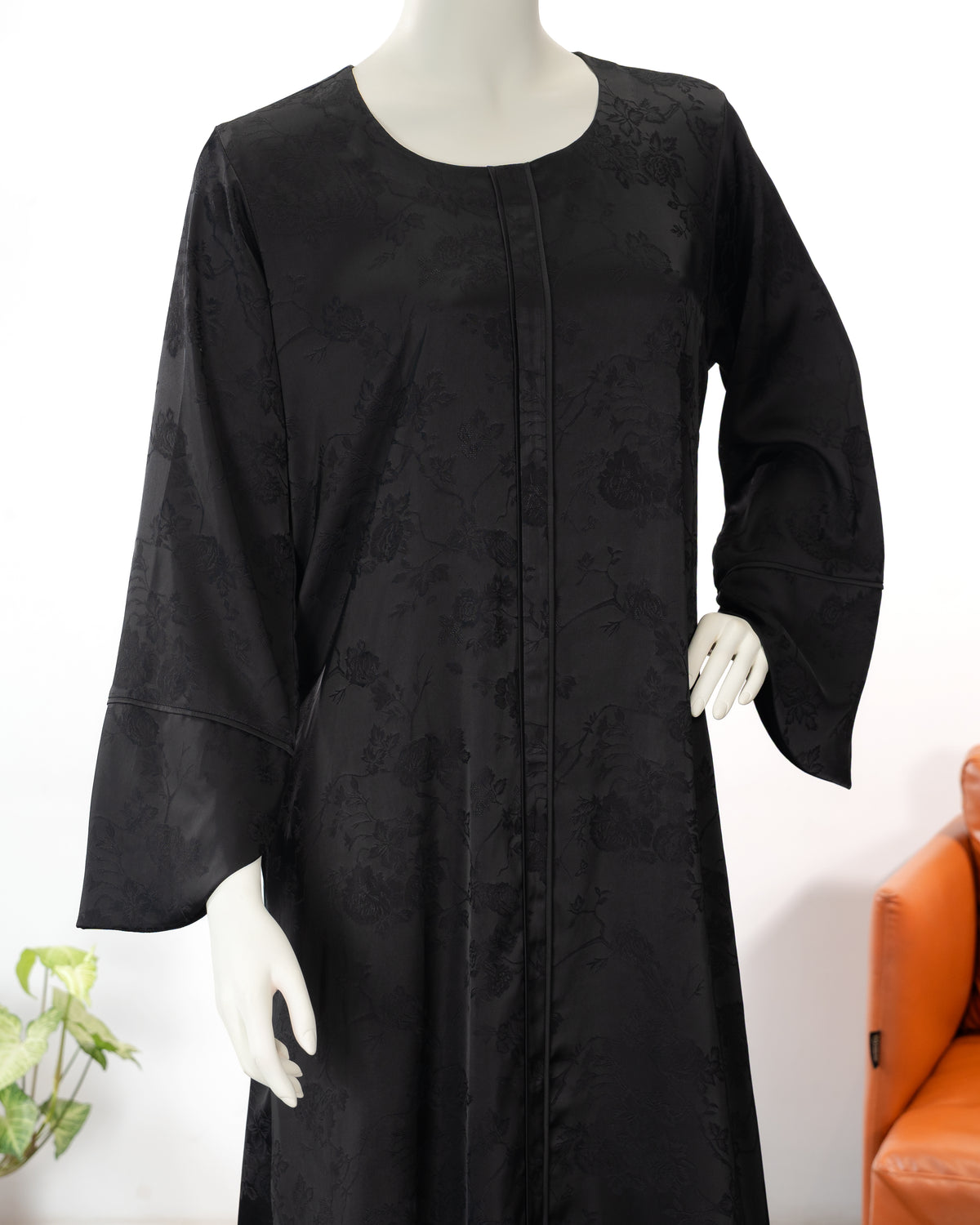 Leyana Black Color Round Neck Abaya For Female