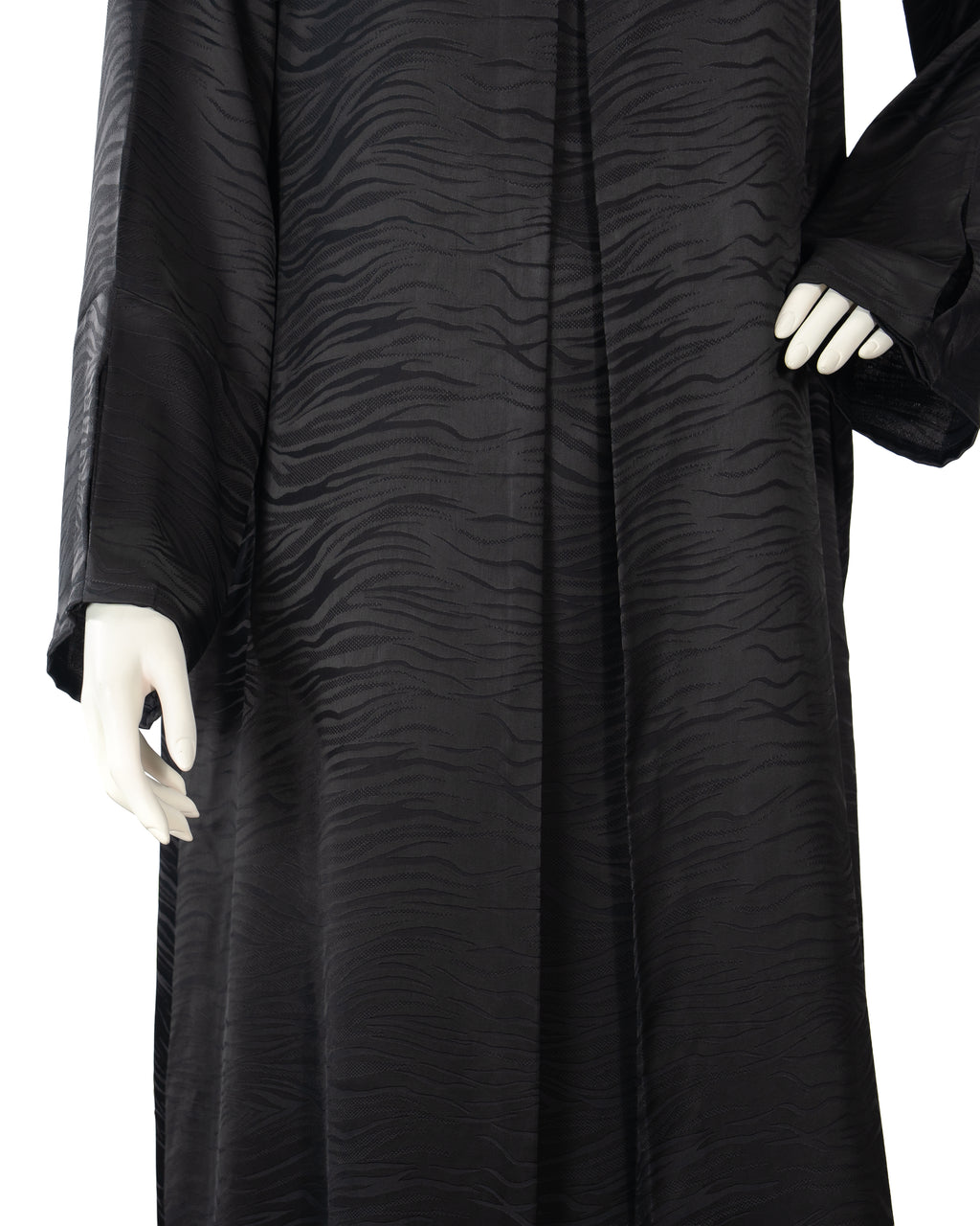 Leyana Black Color Round Neck Abaya For Female