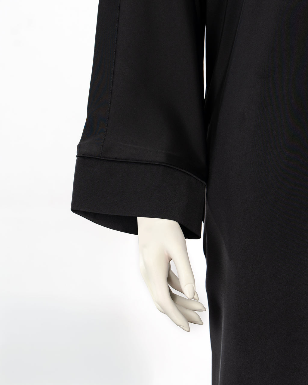 Mahnoor Black Color V-Neck Abaya For Female