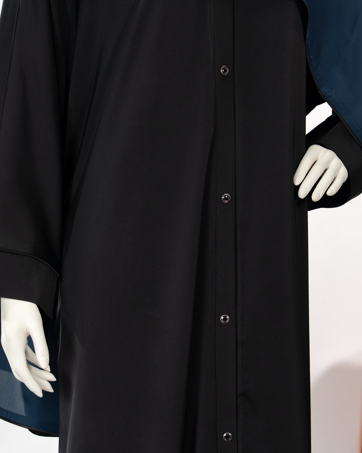 Mahnoor Black Color V-Neck Abaya For Female